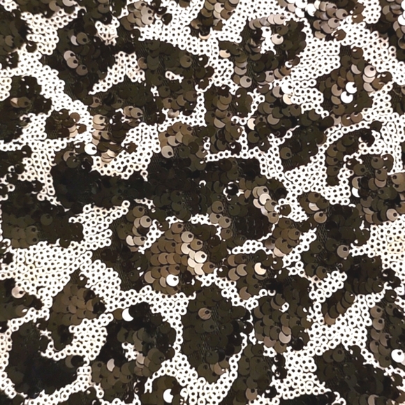 GUESS DALMATION MINI SKIRT IN BLACK & WHITE SEQUINS - Picture 3 of 8